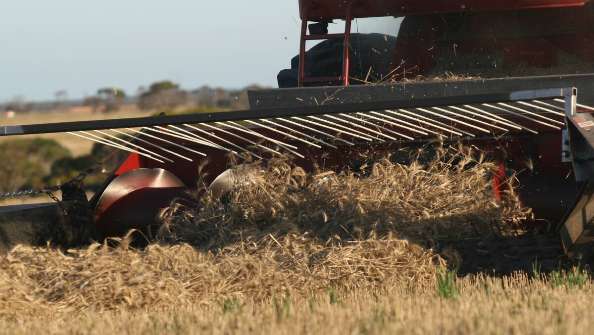 The uncertain global wheat market has seen global grain prices drop by 14 per cent. Global wheat expats are down 9mt from the previous marketing year.