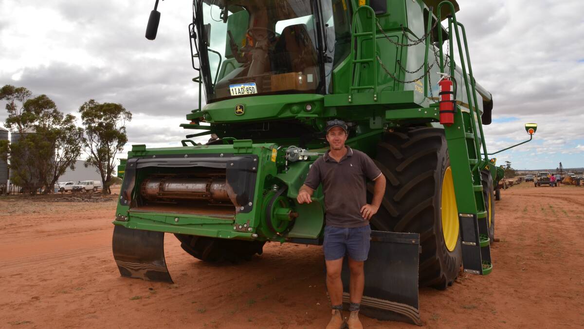 Jordie McCreery, JG & KL McCreery, Kalannie, went home with the five-seasons-old John Deere S760 combine harvester with factory autosteer, StarFire 6000 guidance, 2400 engine hours and 1860 rotor hours. For his $300,000 Mr McCreery also got the John Deere 740D 12.2m front and comb trailer.