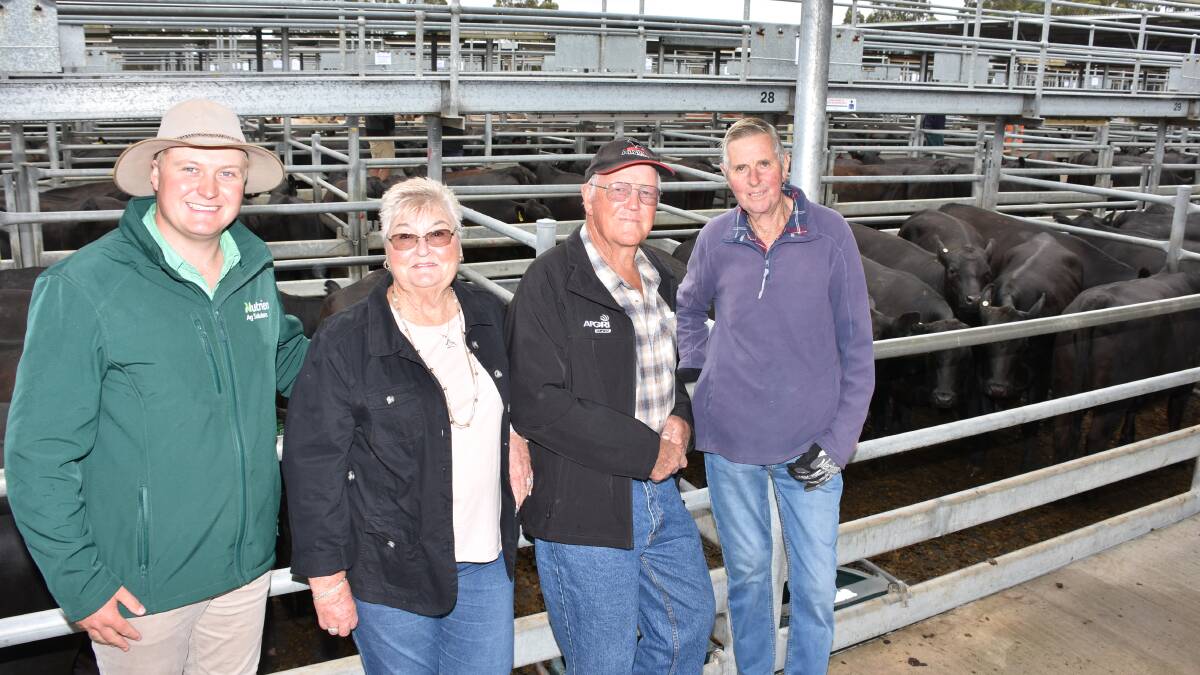 Prices hit a high of $2850 for a pen of eight PTIC Angus heifers from LJ & SM McDougall, Denmark, in last weeks Nutrien Livestock Great Southern Blue Ribbon Female Sale at Mt Barker when sold to Norwood Ridge Pty Ltd, Albany. To the left of the top-priced pen were Nutrien Livestock, Albany/Denmark representative Laurence Grant (left), vendors Shirley and Lindsay McDougall and their former agent Maurice Moulton. All up the McDougalls offered and sold 56 owner-bred, 24mo heifers for an average of $2600.